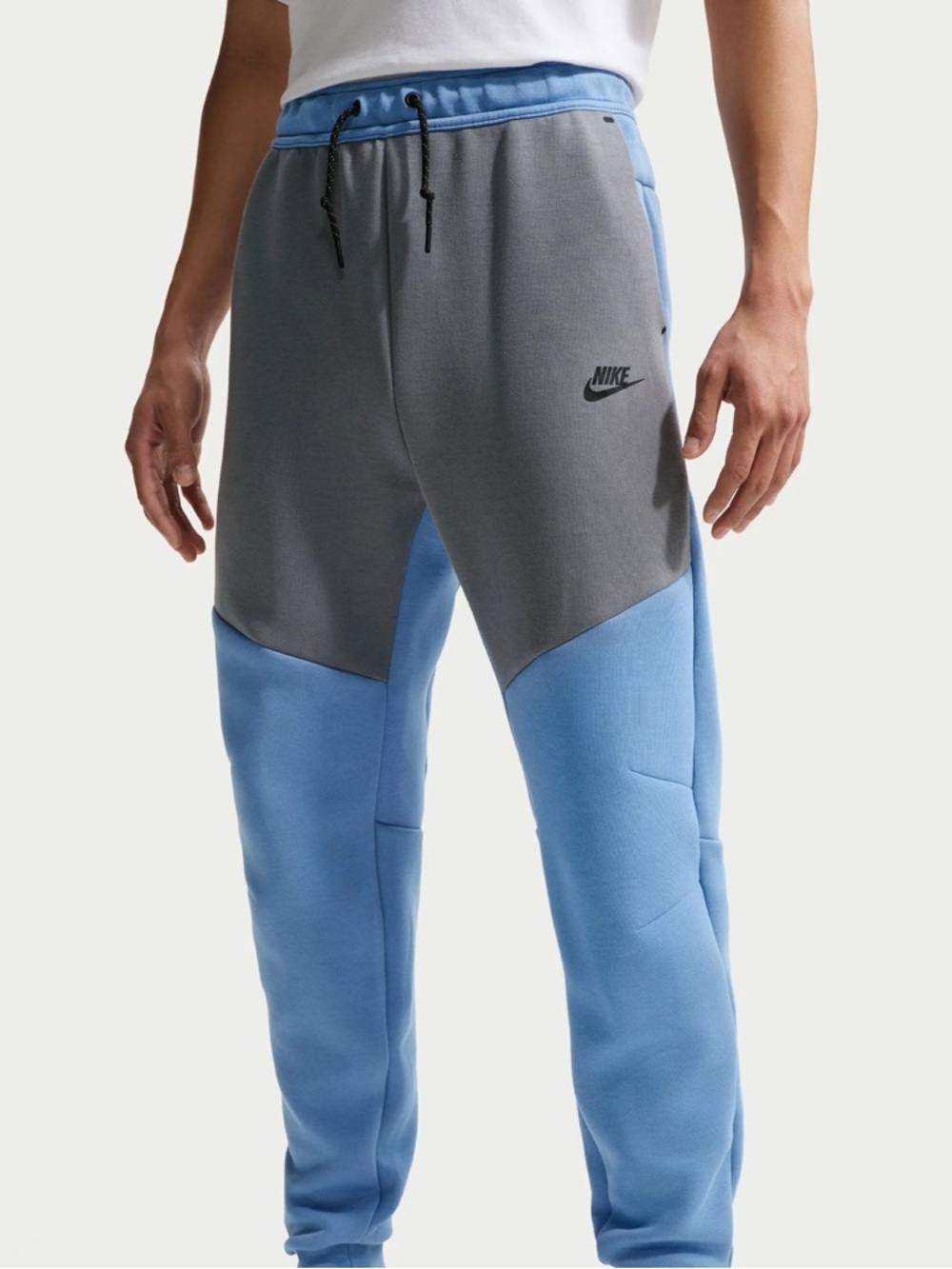 Nike Two-Tone Blue & Gray Panel Joggers - Picture 4 of 9